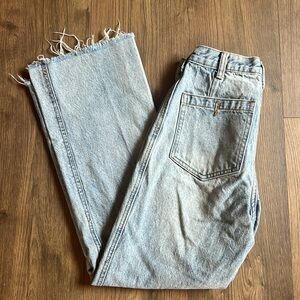 John Galt Brandy Melville High Rise Raw Hem Light Wash Denim Jeans Size S
